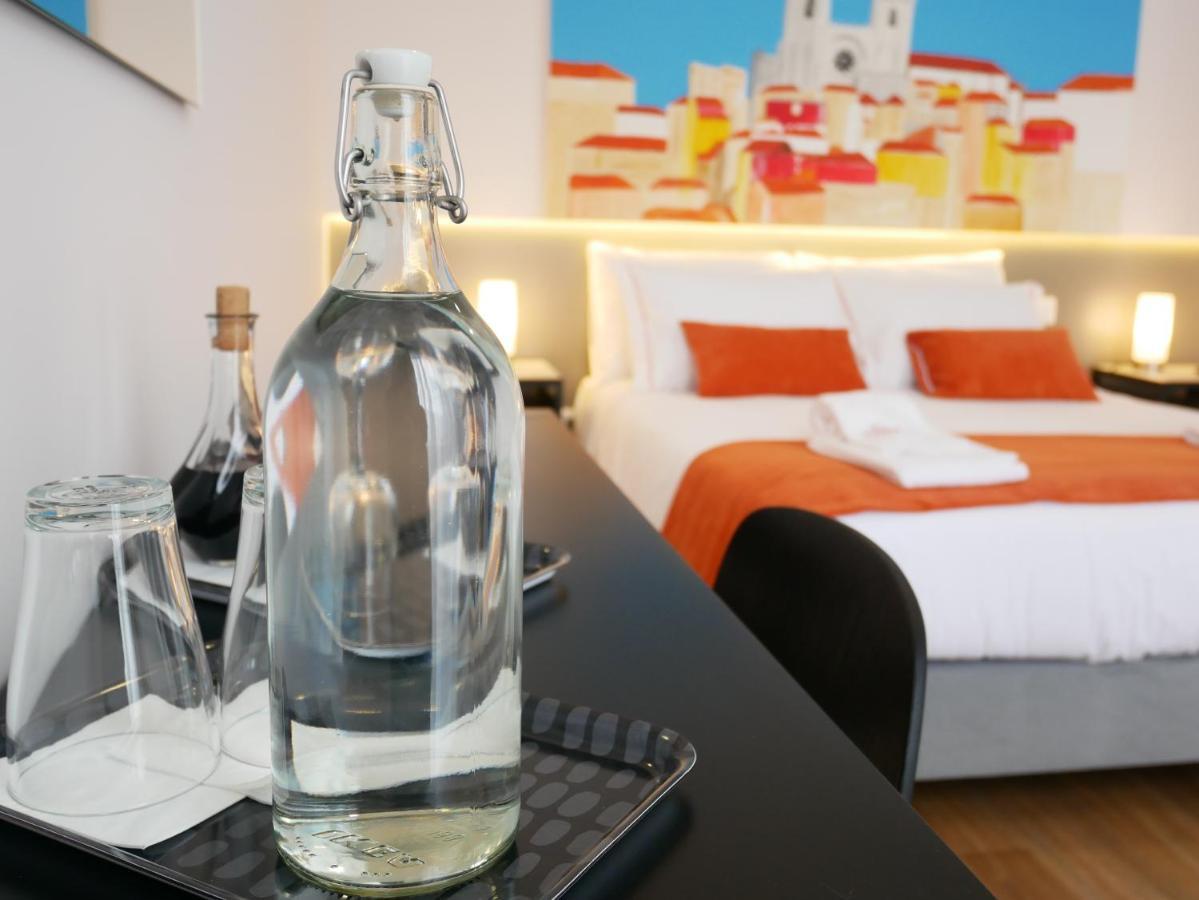 Serra Do Pilar Porto Suites บีลาโนวาเดกายา ภายนอก รูปภาพ