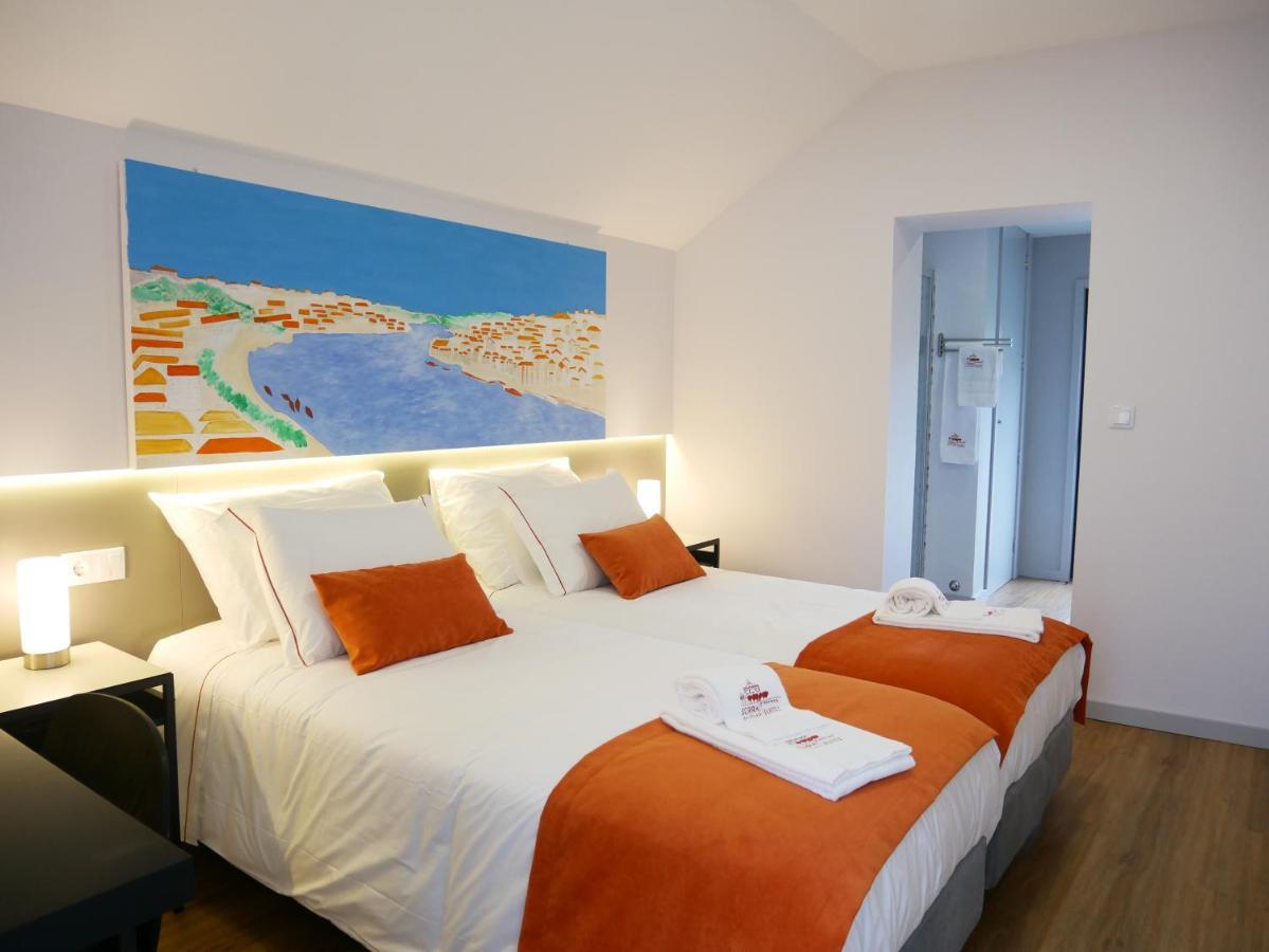 Serra Do Pilar Porto Suites บีลาโนวาเดกายา ภายนอก รูปภาพ